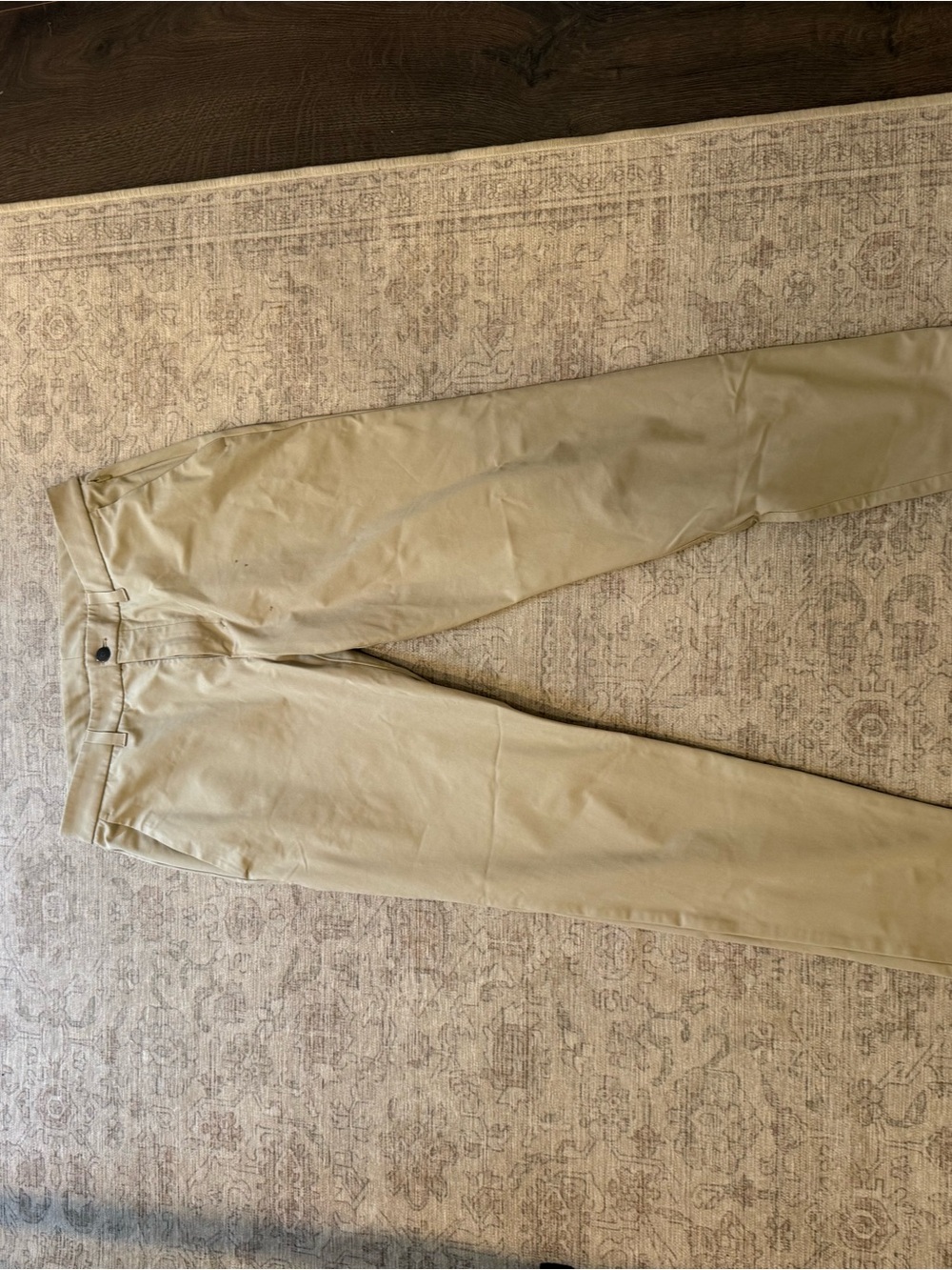 lululemon athletica Men's Slim Chino Pants in Light Khaki